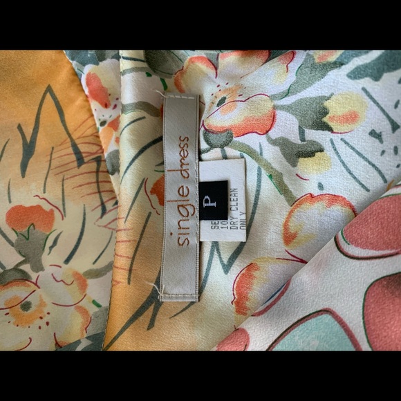 Kimono style silk dress by Single - Picture 11 of 11